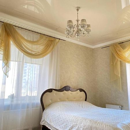 Apartments Koryatovichi Street Kamjanets-Podilskyi Eksteriør billede